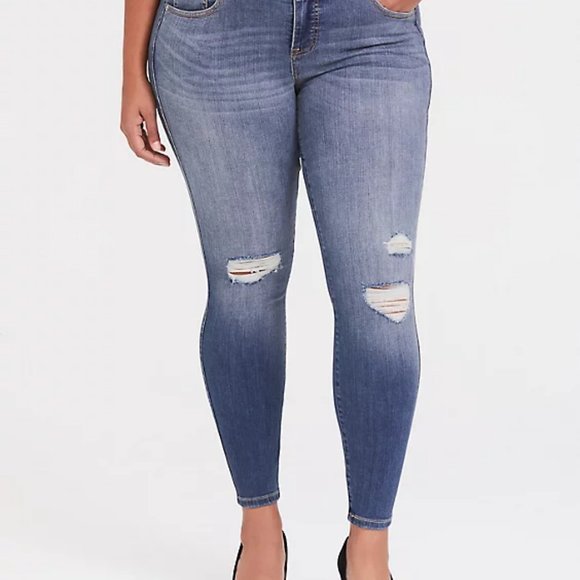 torrid Denim - TORRID Premium Distressed Ripped Jegging Skinny Denim Jeans 10XT